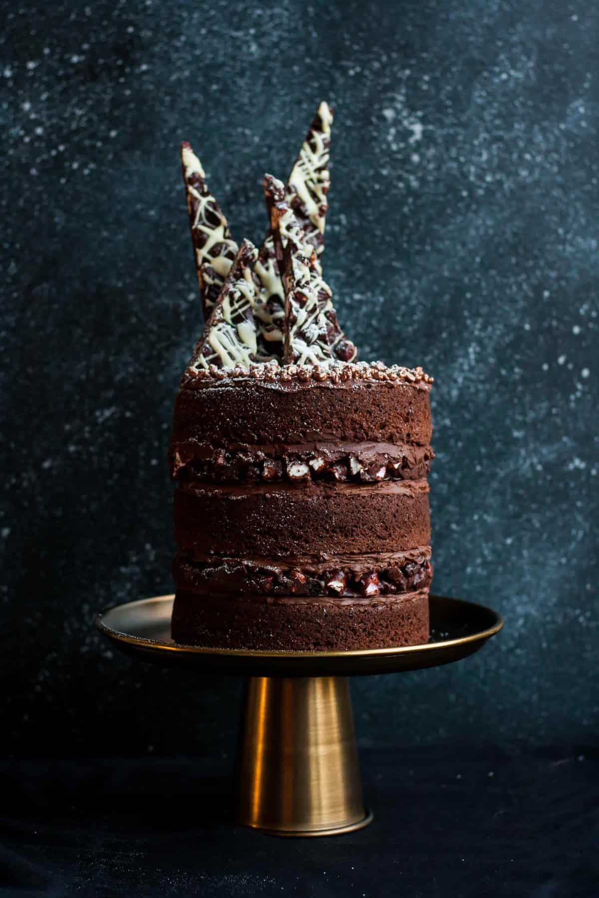 Rocky Road Layer Cake - a decadent layer cake combining chocolate sponge, rich ganache and festive rocky road! | eatloveeats.com