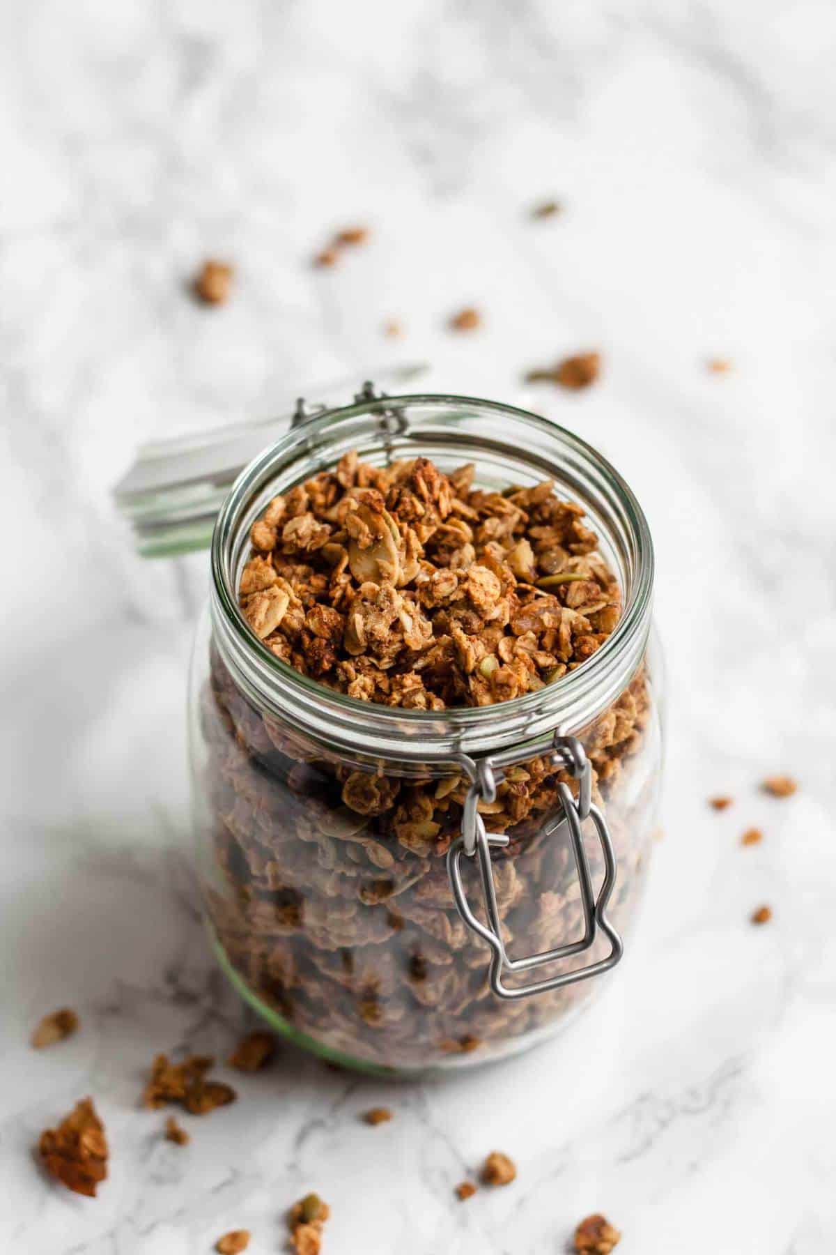 Healthy Granola with Dates and Ginger