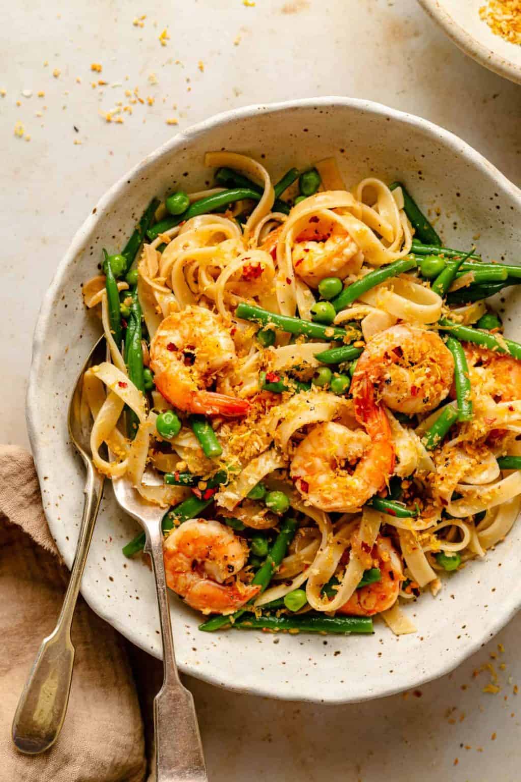 Lemon Garlic Shrimp Pasta - Eat Love Eat